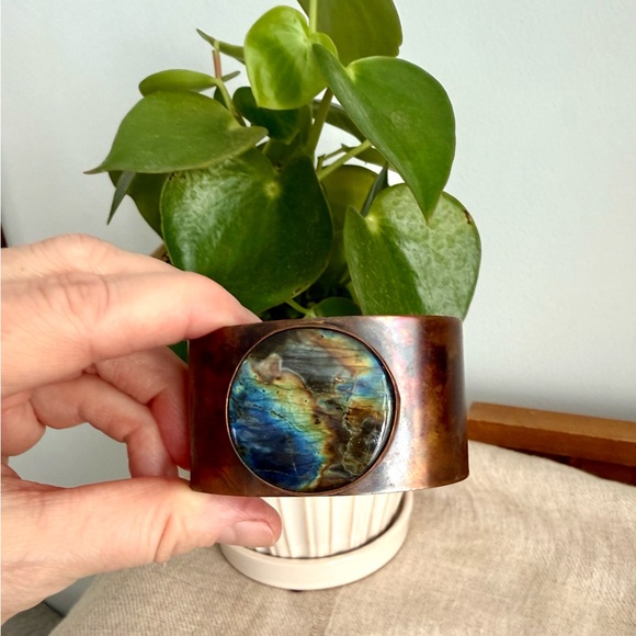 Labradorite and Copper Cuff Bracelet - Picture 2 of 8